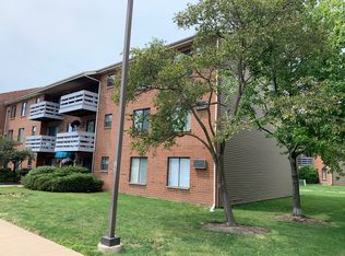 1201 N Winslowe Dr UNIT 304, Palatine, IL 60074