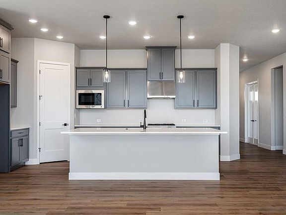 The Glisen - Kitchen