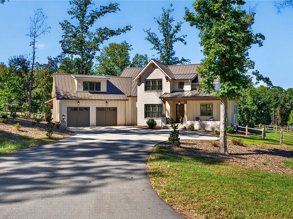 1st image of 102 Waterfall Overlook Way