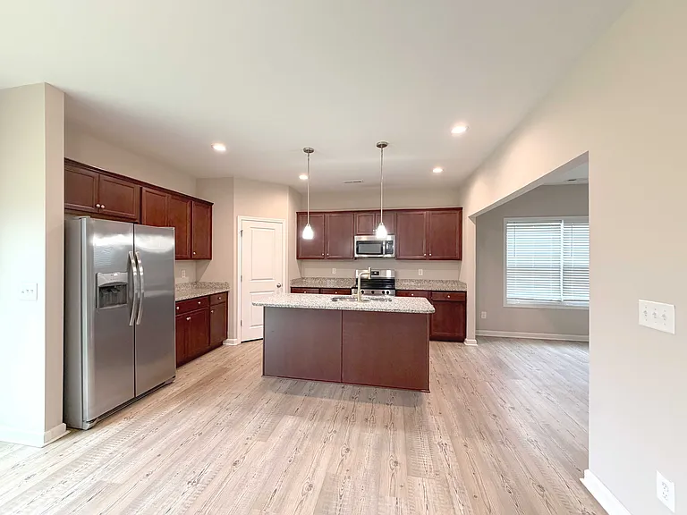 55 Shady Creek Trl — Photo 7