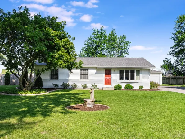24206 W Ronnie Ct, Shorewood, IL 60404