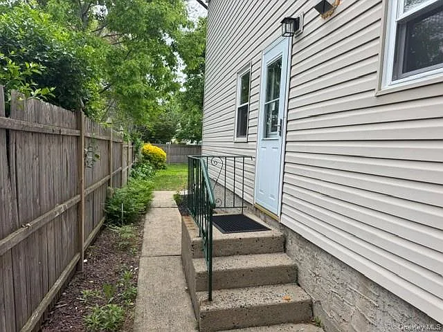 8 Deans Ln — Photo 15