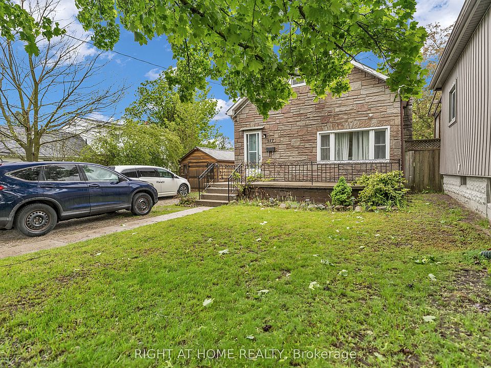 1st image of 217 Giles St
