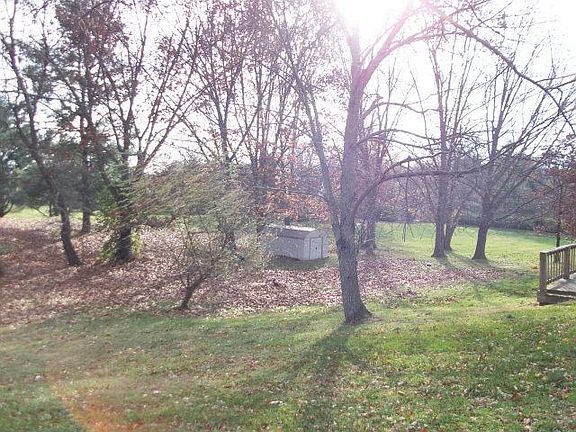 3rd image of 1255 Miller Dr
