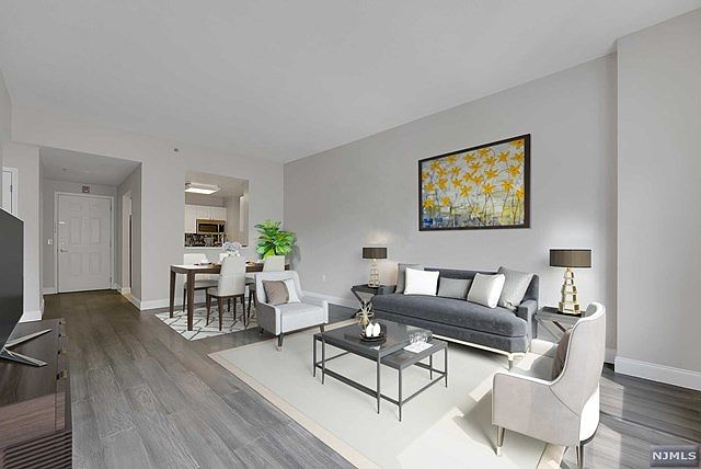 1st image of 1303 City Pl #1303