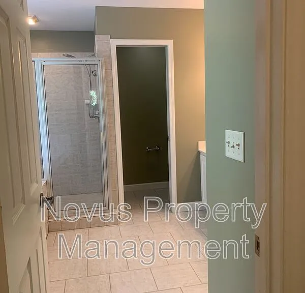 119 Tullamore Trl — Photo 11