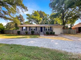 6208 Charlie Walker Rd, Kannapolis, NC 28081