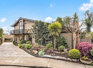 9 Burnham Ct, San Carlos, CA 94070