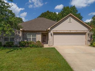 9 Brentwood Dr, Vilonia, AR 72173