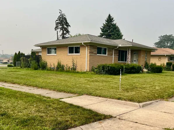 11266 Racine Rd, Warren, MI 48093