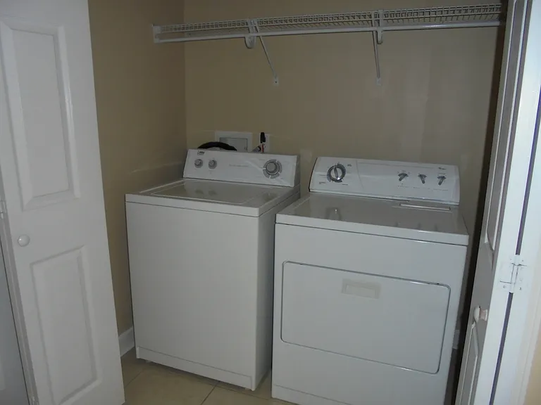 316 Eagle Lndg — Photo 4