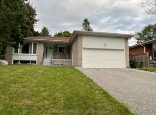 32 Eaglewing Ct, Toronto, ON M1E 4M1
