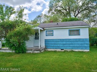 2064 Bernice Ave, Flint, MI 48532