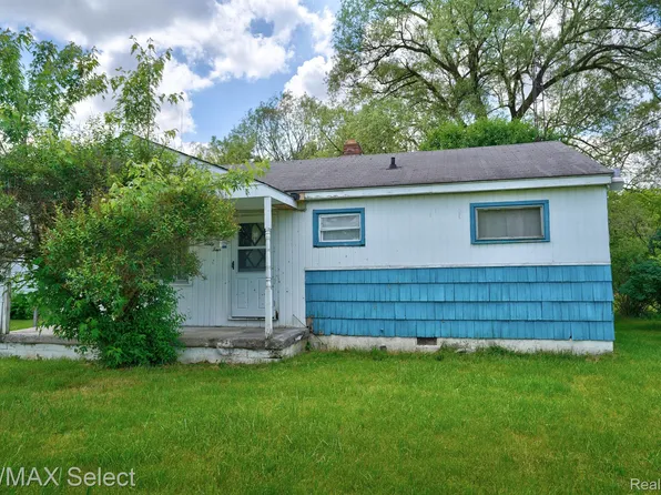 2064 Bernice Ave, Flint, MI 48532