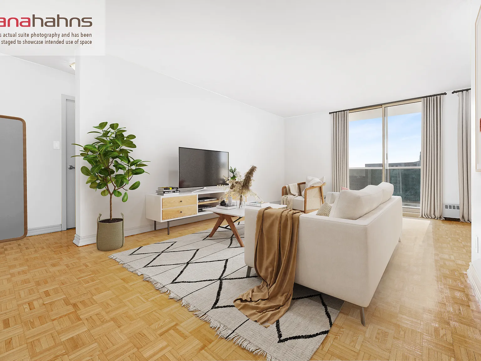The Carillon Apartments for Rent in Mississauga — Photo 3