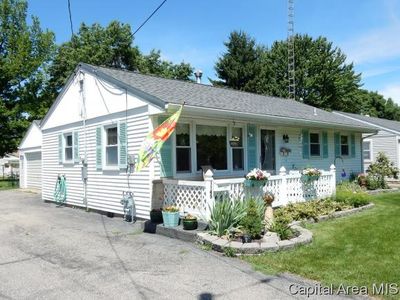 1145 N Lincoln Ave, Taylorville, IL, 62568
