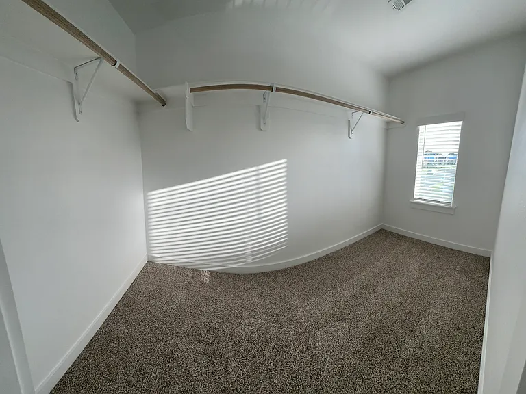 1051 Thornwood Pl — Photo 22