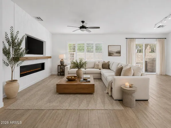 3797 E DIAMOND Road, Gilbert, AZ 85297