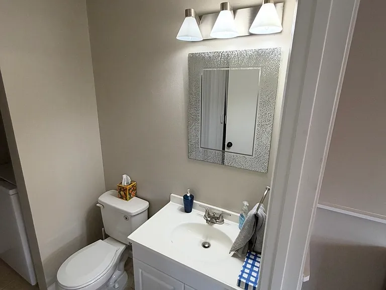 4114 Stock Ave — Photo 22