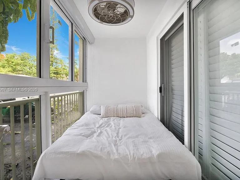 240 Galen Dr #112 — Photo 19