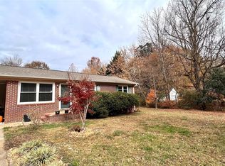 2300 Greenleaf Dr, Gastonia, NC 28052