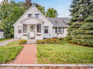 104 Linnell St, Springfield, MA 01104