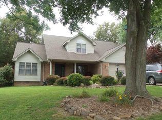 270 Old Farm Rd, Paducah, KY 42001