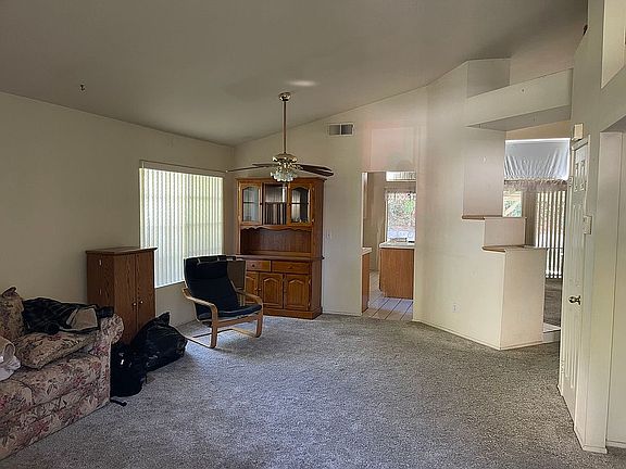 4th image of 3054 Seville Ave