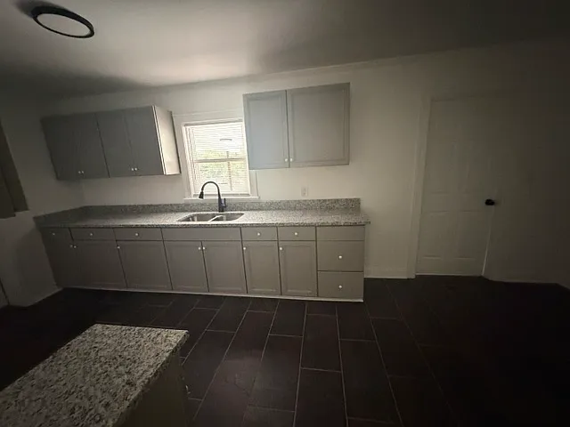 1812 Beverly Rd — Photo 11