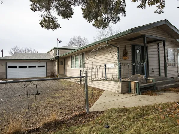 61866 Riddle Rd, La Grande, OR 97850