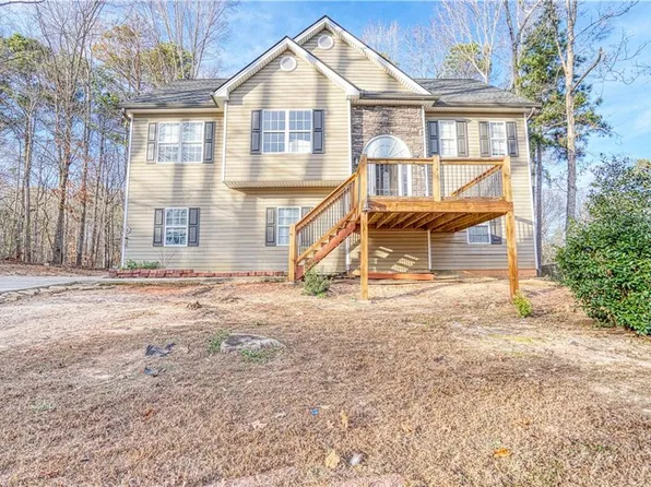 6133 Live Oak Dr, Flowery Branch, GA 30542