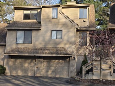 200 Treadwell Street #202, Hamden, CT, 06517