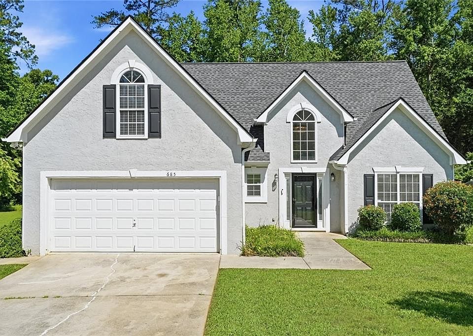 1st image of 685 Washington Dr