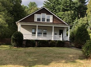 29 Highland St, Ware, MA 01082