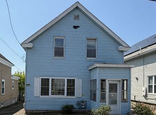 16 Phoebe Ave, Lowell, MA 01854
