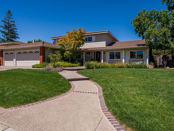 2nd image of 12662 Orella Ct