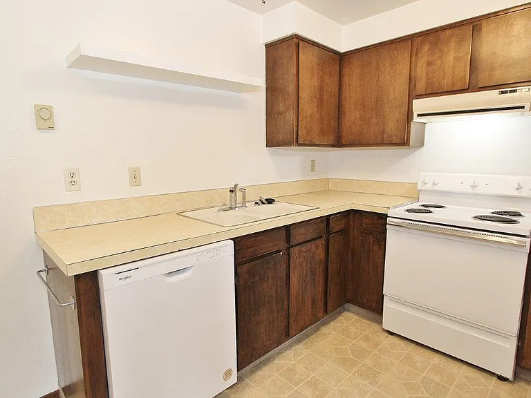 3433 S Constitution Way — Photo 8