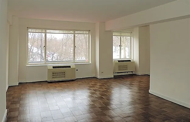 Rented by essential NEW YORK Real Estate | media 20
