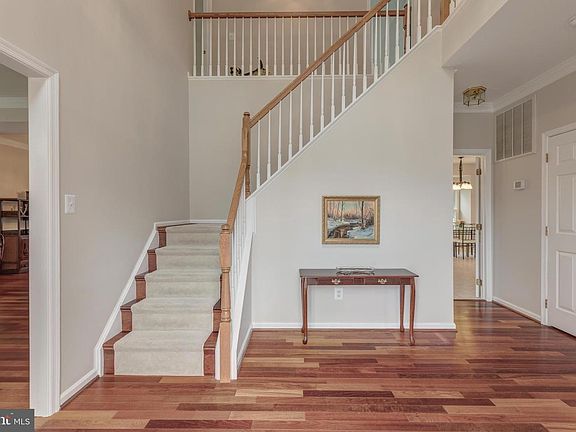 4th image of 2501 Tallyrand Ct