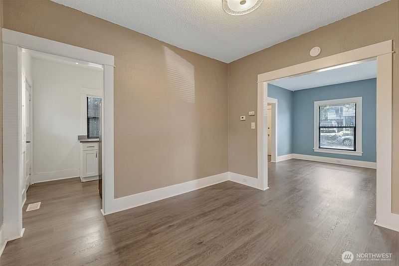 3rd image of 6747 Alonzo Avenue NW