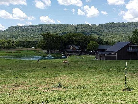 2nd image of 56 Hardin Rd