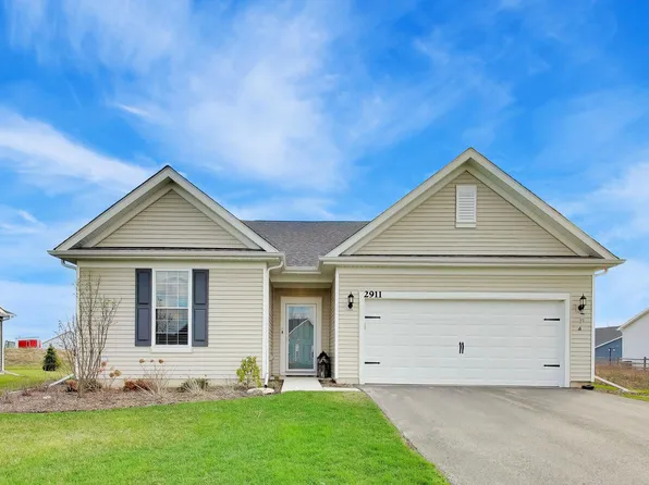 2911 Briargate Dr, Lindenhurst, IL 60046