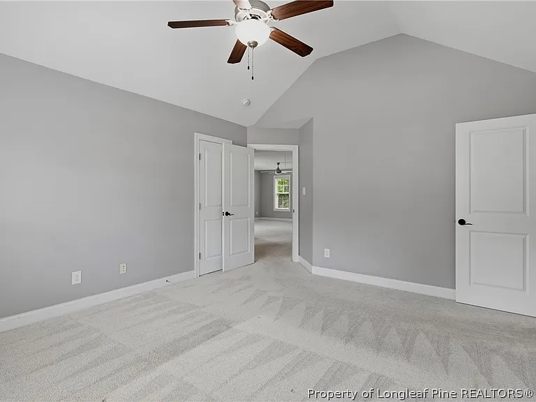 138 Valley Pines Cir — Photo 24