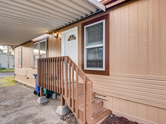 3rd image of 4248 A St SE Trailer 511