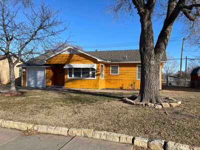 1300 Eisenhower Ave, Great Bend, KS, 67530