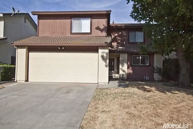 1132 Courtney Way photo 1