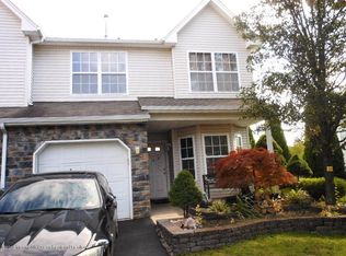 44 Maywood Run, Tinton Falls, NJ 07753