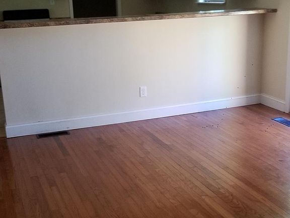 4th image of 1618 El Prado Dr
