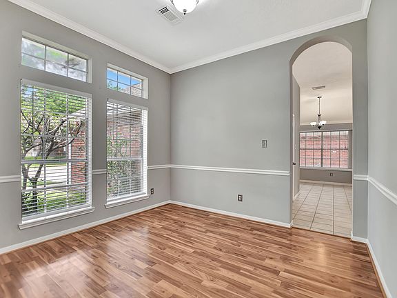 3rd image of 15118 Red Cedar Cove Ln