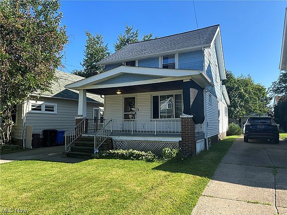 3rd image of 14115 Lakota Ave